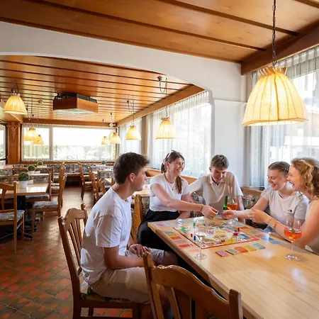 Bergland Dorfglueck - Social Living * Söll